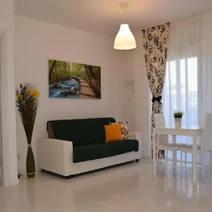 Mc Malpensa Airport Apartamento Gallarate